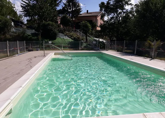 فندق مبيت وإفطار Il Rifugio Dell'ape سينِغاليا