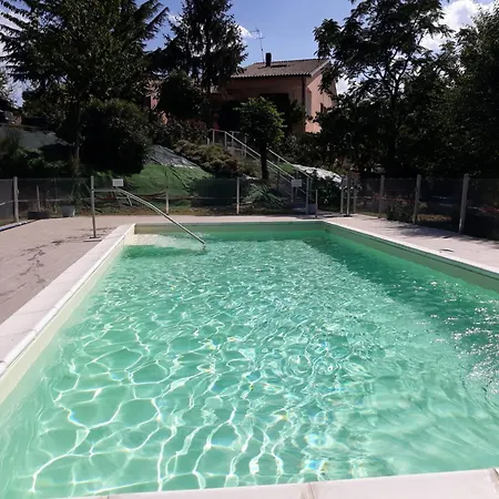 Oda ve Kahvaltı Il Rifugio Dell'ape Senigallia