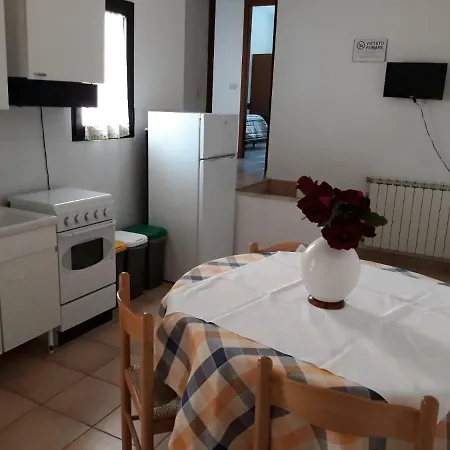 Il Rifugio Dell'ape Bed & Breakfast Senigallia