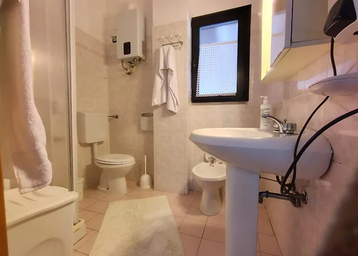 Il Rifugio Dell'ape Couette-café 4*